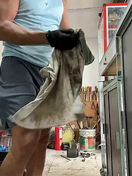 Paul22cm- live sex cam