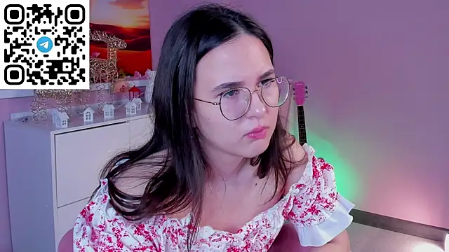 leylamirage's cam snapshot