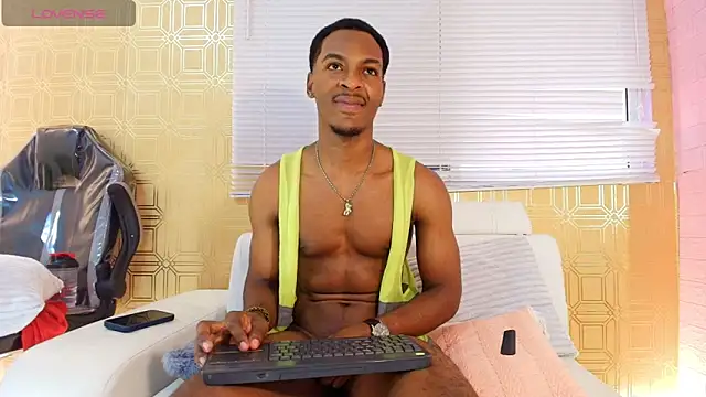 for_itan live sex cam