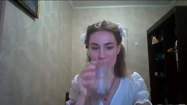 DeanneGilcher's cam snapshot