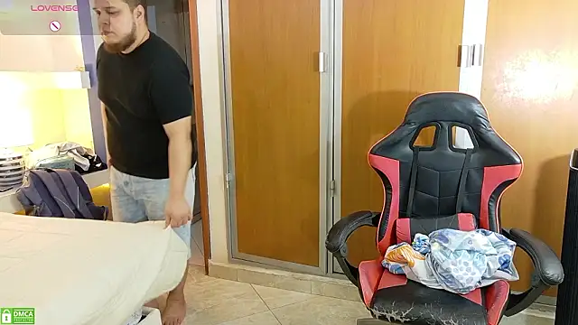 danna_thiago1 live sex cam