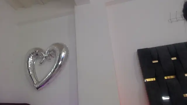 Barbara_D_Valencia's cam snapshot