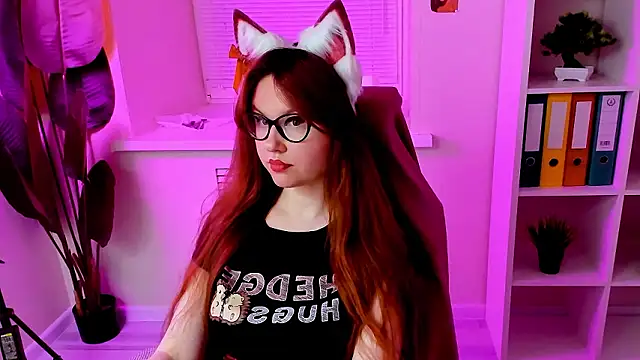 CarolGiggly live sex cam