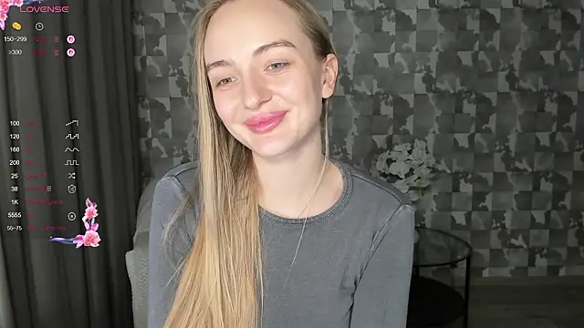 A_delina's cam snapshot