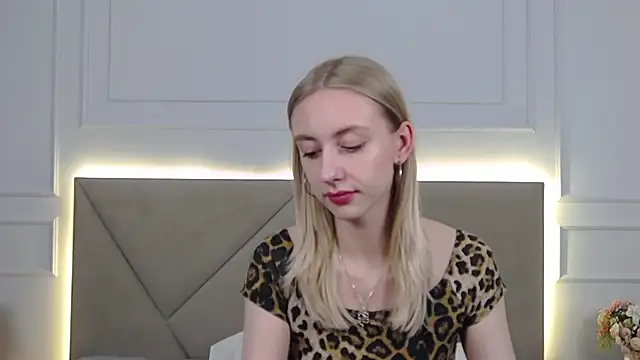 RachaelCute's cam snapshot