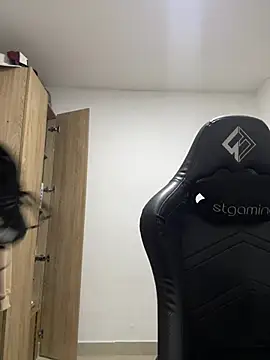 Liam_jones10 live sex cam