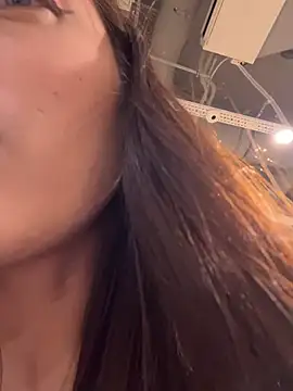 Holly_Play's cam snapshot