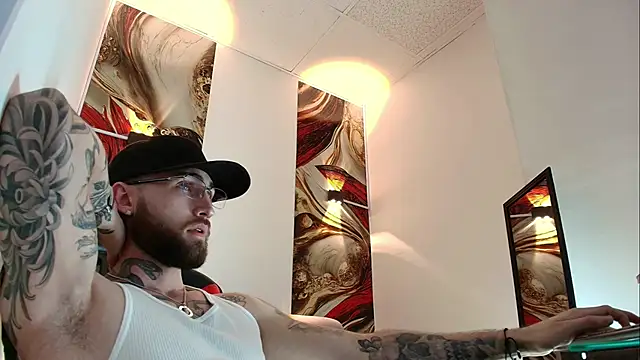 Luke_davis01 live sex cam