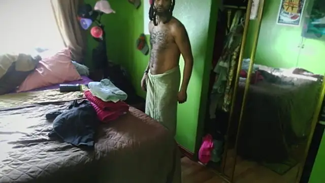 Sexslavescorpio live sex cam