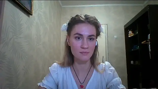 DeanneGilcher's cam snapshot