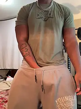 KeYBuMp323 live sex cam