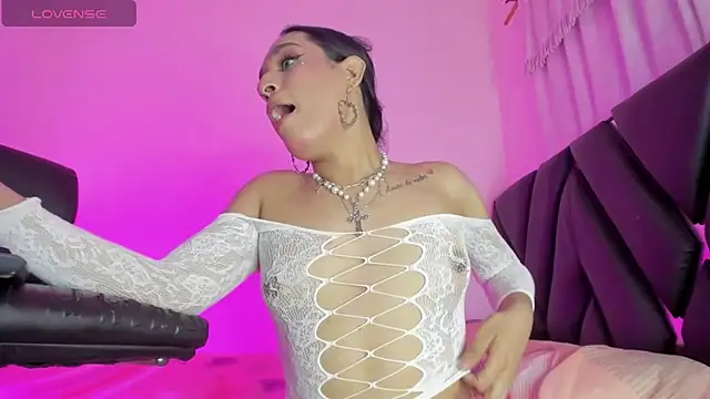 stephany_doll_ live sex cam