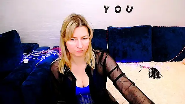 Incredible_Ariela's cam snapshot