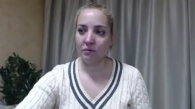 sweetpussy's cam snapshot