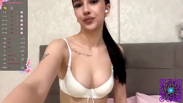 AuraJefcoat live sex cam