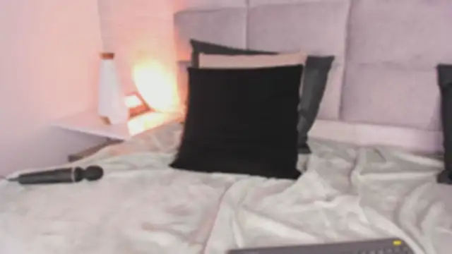 mia_crawford live sex cam