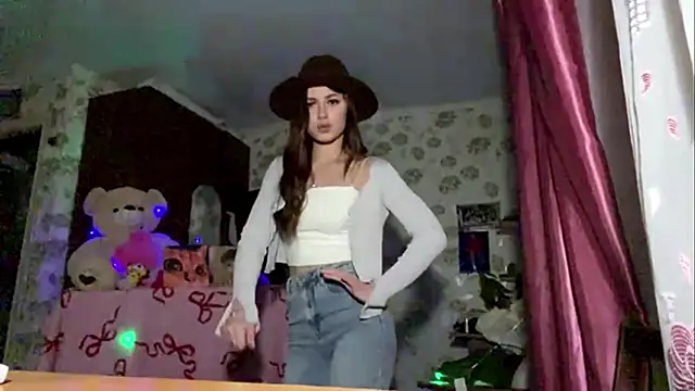 StephaniCute's cam snapshot