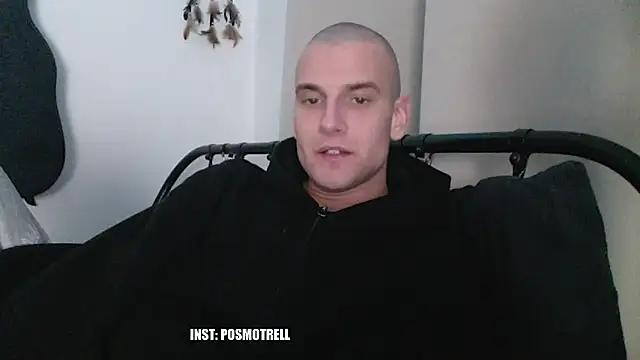 ETHAN_MOORE live sex cam