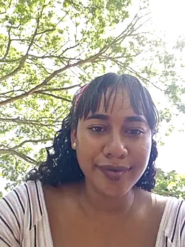 _kimberlly's cam snapshot