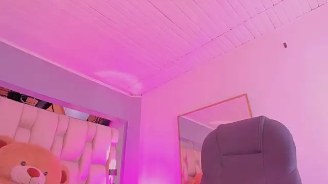 AishaKassandra live sex cam