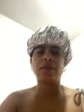 karla-hank's cam snapshot