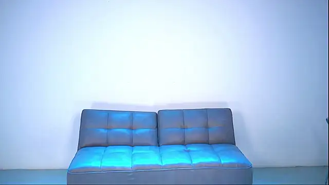 Believe-girl's cam snapshot