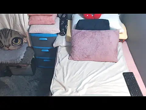 alanalaurent15's cam snapshot