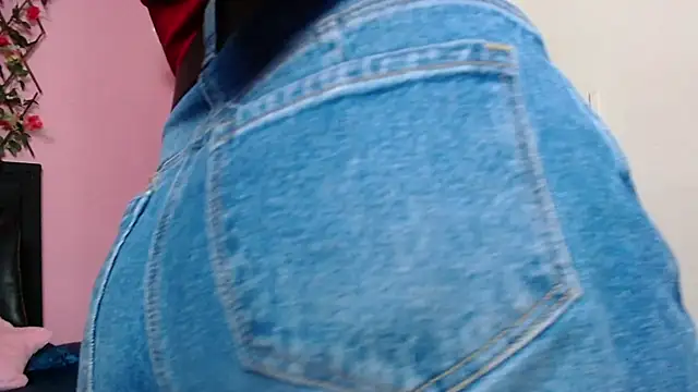 GeorginaBianco live sex cam