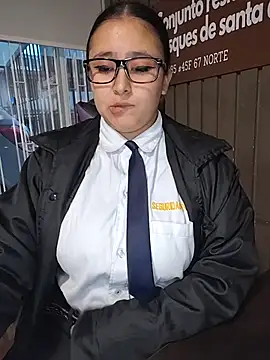 Cute_Penelope live sex cam