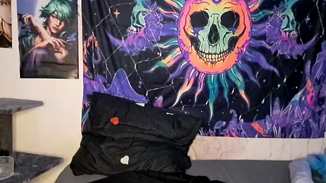 PureSofia's cam snapshot