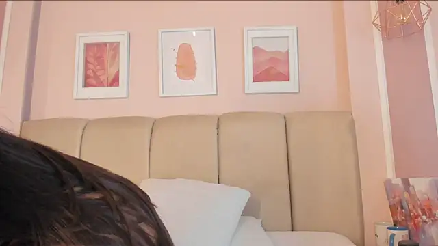 Annie_rhoades live sex cam