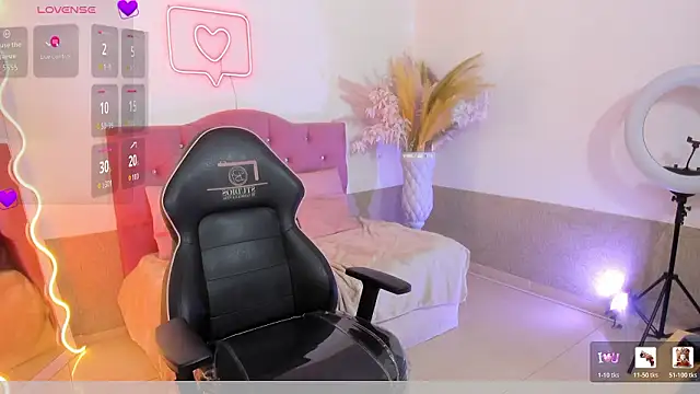 Meloddi_tay live sex cam