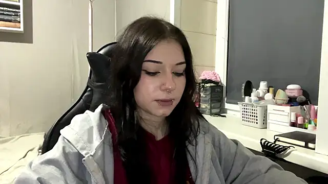 LilyBaby3's cam snapshot