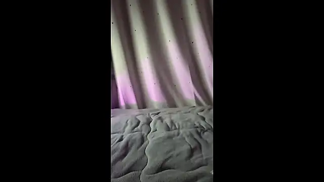 KoreanMilk live sex cam