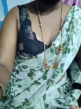 lolida69thamil live sex cam