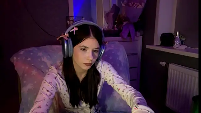 RoxanaSanos live sex cam