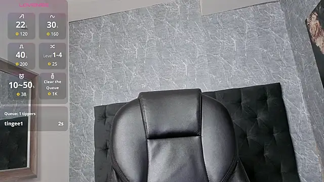 aria__monroe's cam snapshot