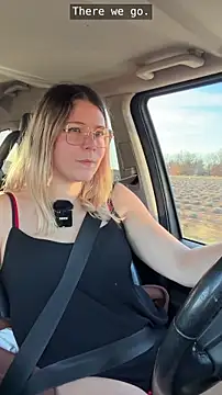 EmyLana live sex cam