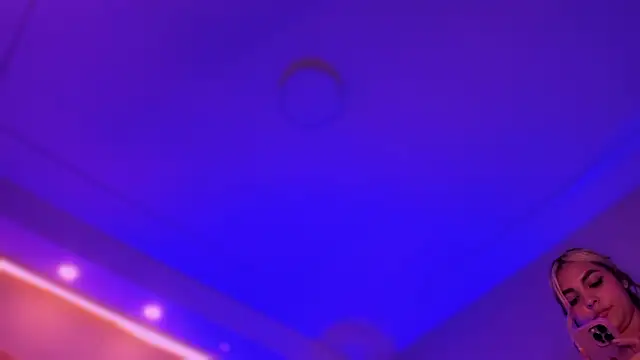 VioletaAbel live sex cam