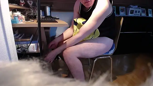 LackAddicted's cam snapshot