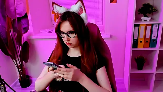 CarolGiggly live sex cam