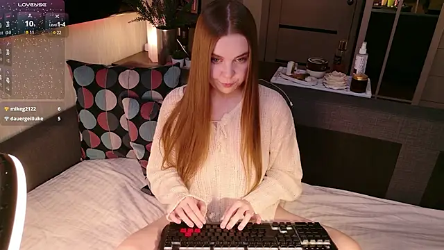 bratwifelina's cam snapshot