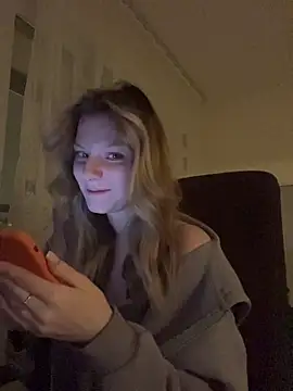 MaryHiggins live sex cam