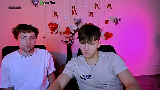 travis_wolf_ live sex cam