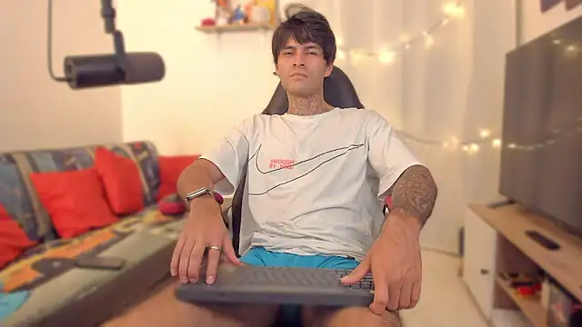 justin_stark7's cam snapshot