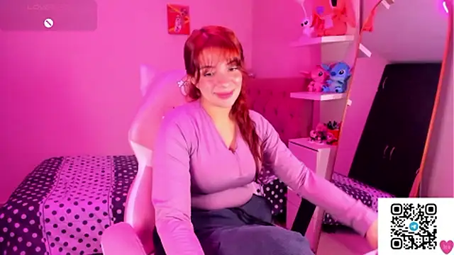 Vannessa__Shy live sex cam