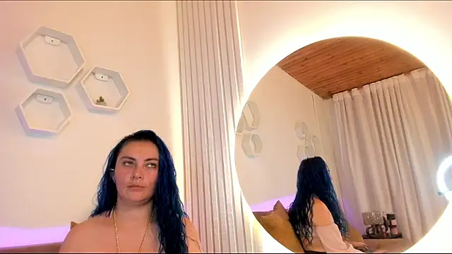 Blue_Foxxx's cam snapshot