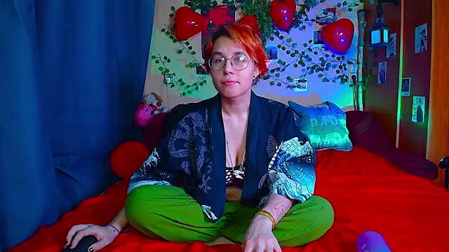 TrickyKitsune's cam snapshot