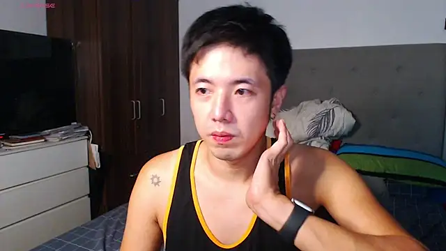 Addictiveboi live sex cam