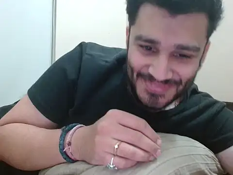 robintoit live sex cam